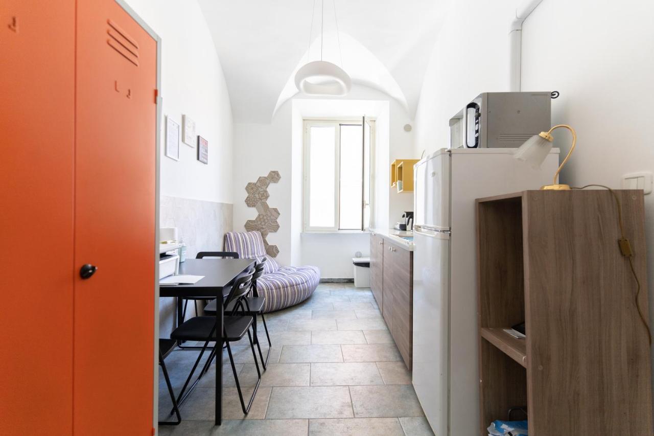 Romafullhouse Guesthouse Exterior foto